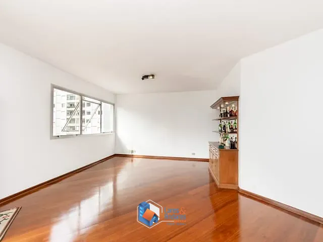 Apartamento com 244m² 4 quartos e 4 banheiros, à venda, no bairro Vila Uberabinha em São Paulo