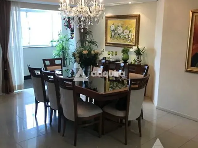 Apartamento com 340m² 4 quartos e 4 banheiros, à venda, no bairro Centro em Ponta Grossa