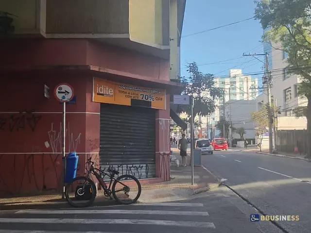 Ponto com 100m², à venda ou para alugar, no bairro Centro em São Caetano do Sul