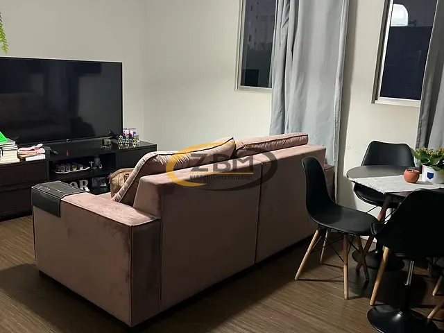Apartamento com 76m² 2 quartos e 1 banheiro, para alugar, no bairro Andrade em Londrina