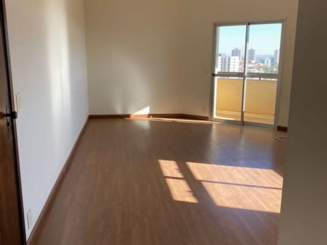 Foto do Apartamento - Apartamento com 3 dormitórios à venda, 107 m² por R$ 300.000,00 - Santa Maria - Uberaba/MG | ZUCATO IMOBILIARIA LTDA