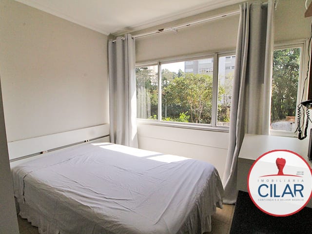 Apartamento 1 quarto e 1 banheiro, para alugar, no bairro Centro Cívico em Curitiba