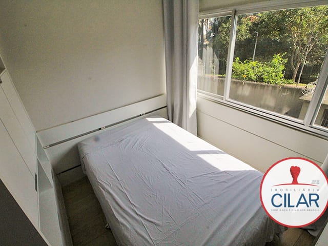 Apartamento 1 quarto e 1 banheiro, para alugar, no bairro Centro Cívico em Curitiba