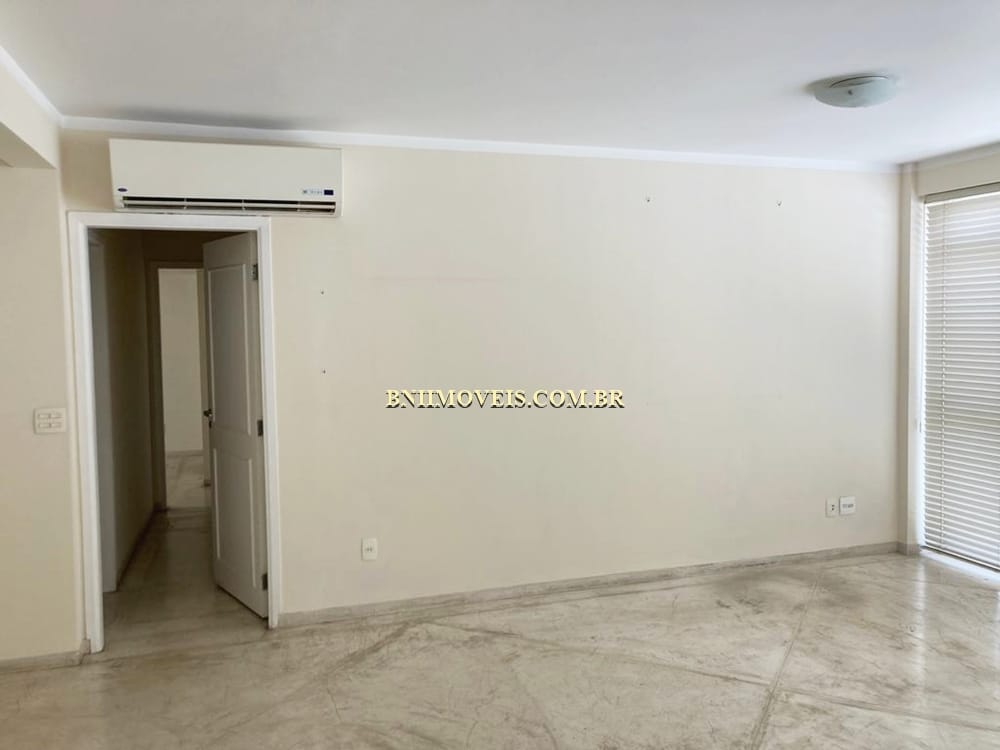 Apartamento para alugar com 3 quartos, 115m² - Foto 2