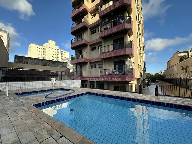 Apartamento 2 quartos e 1 banheiro, à venda ou para alugar, no bairro Enseada em Rua Dois de Junho