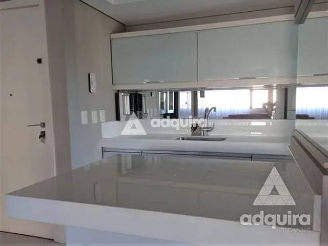 Apartamento 2 quartos e 2 banheiros, à venda, no bairro Centro em Ponta Grossa
