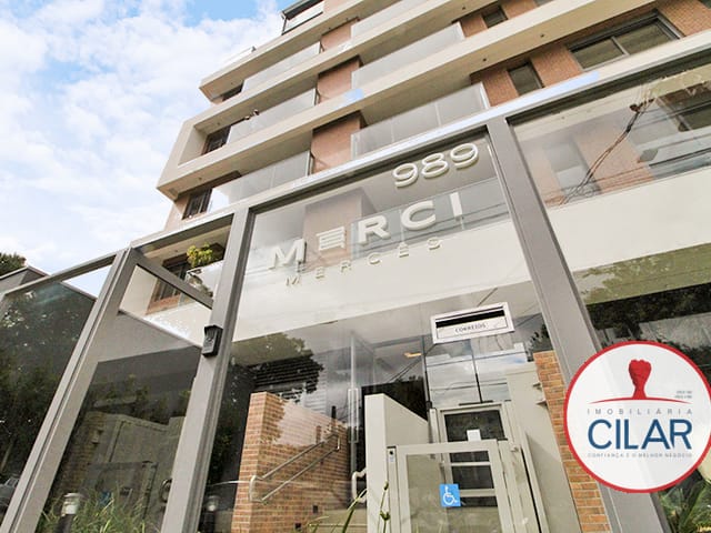 Apartamento 2 quartos e 3 banheiros, para alugar, no bairro Mercês em Curitiba