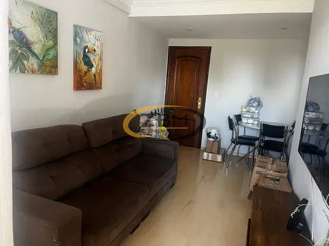 Apartamento com 106m² 3 quartos e 1 banheiro, para alugar, no bairro Centro em Londrina