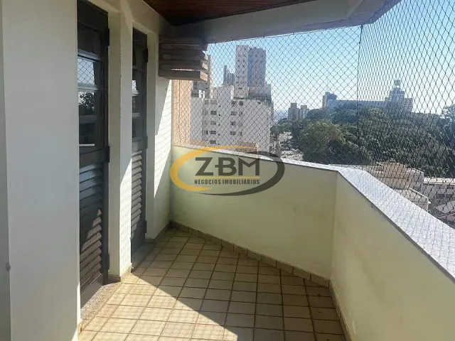 Apartamento com 106m² 3 quartos e 1 banheiro, para alugar, no bairro Centro em Londrina