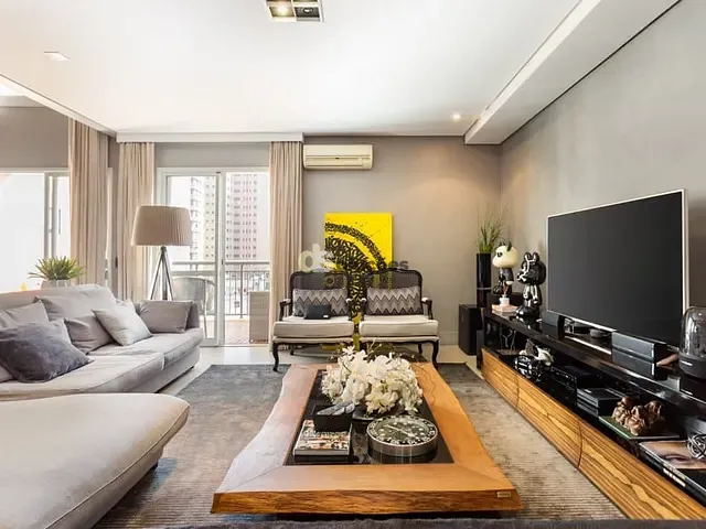 Apartamento 2 quartos e 4 banheiros, à venda, no bairro Vila Uberabinha em São Paulo