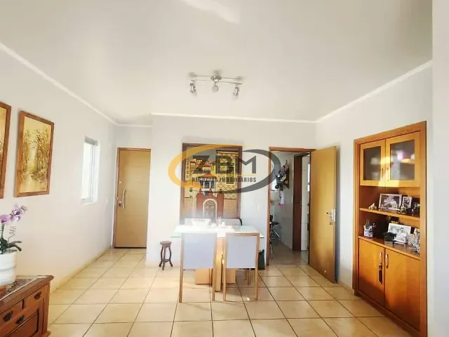 Apartamento com 125m² 3 quartos e 2 banheiros, à venda, no bairro Jardim Shangri-la A em Londrina