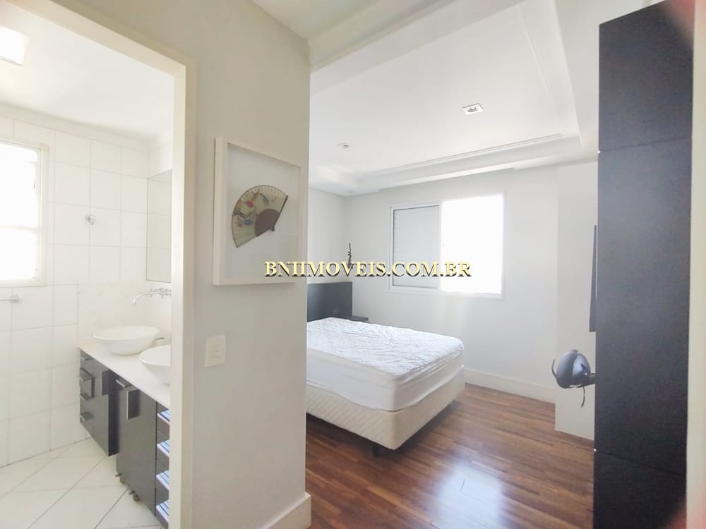 Apartamento para alugar com 3 quartos, 120m² - Foto 11