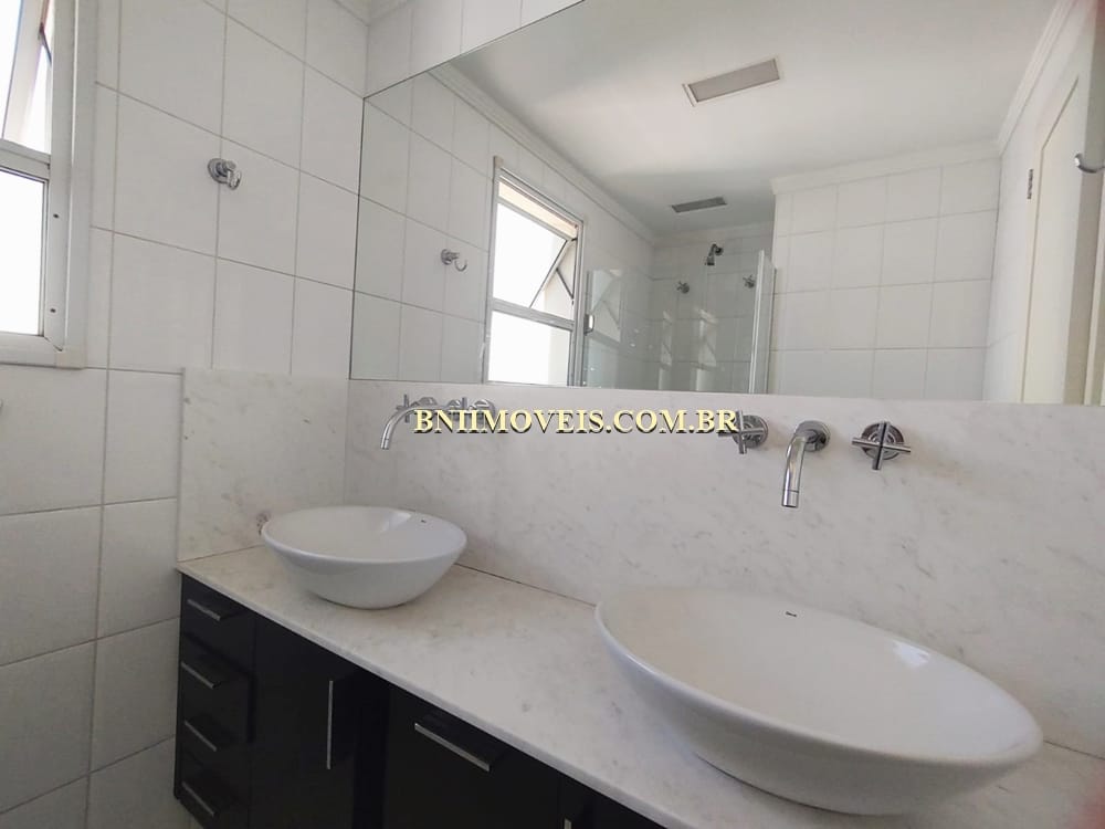 Apartamento para alugar com 3 quartos, 120m² - Foto 14