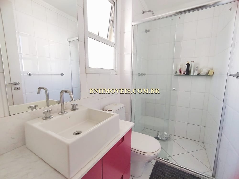 Apartamento para alugar com 3 quartos, 120m² - Foto 19