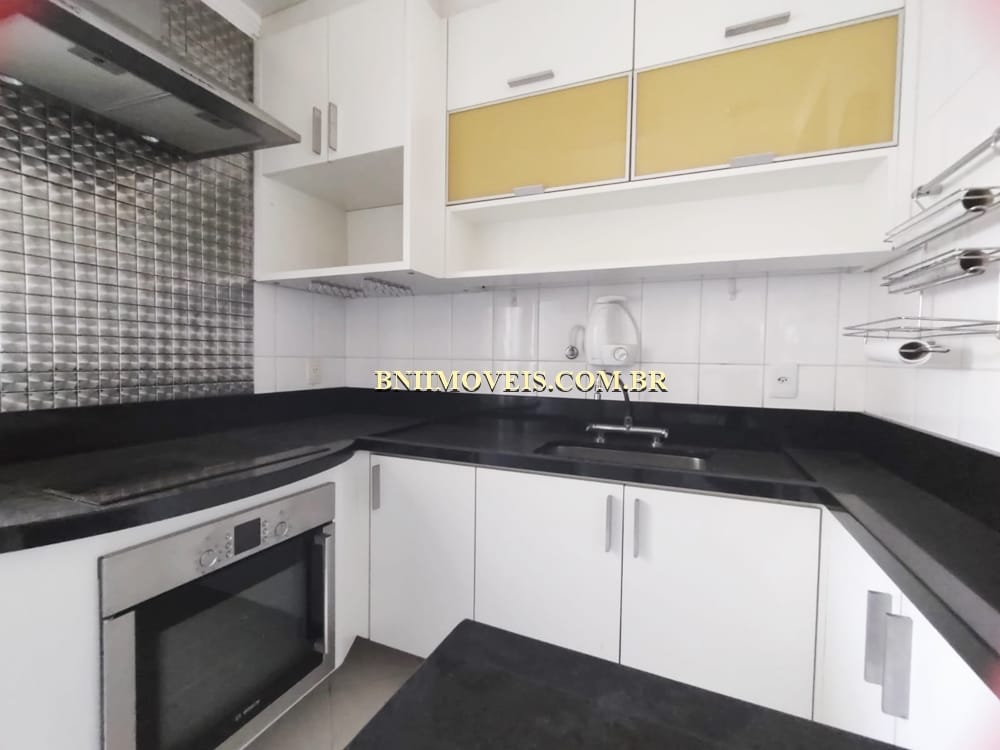 Apartamento para alugar com 3 quartos, 120m² - Foto 8