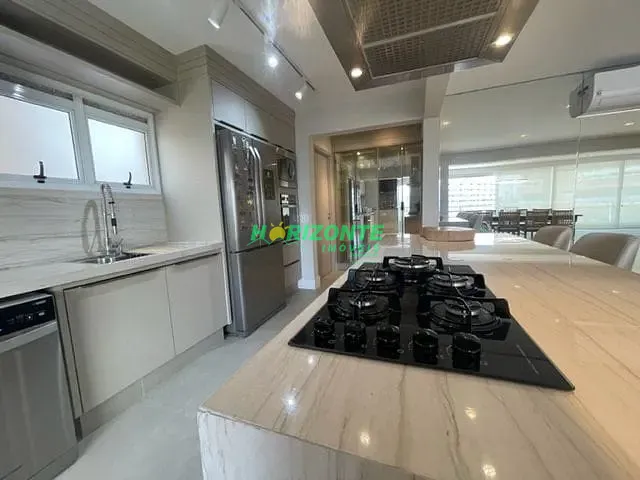 Apartamento com 147m² 3 quartos e 5 banheiros, para alugar, no bairro Vila Ema em São José dos Campos