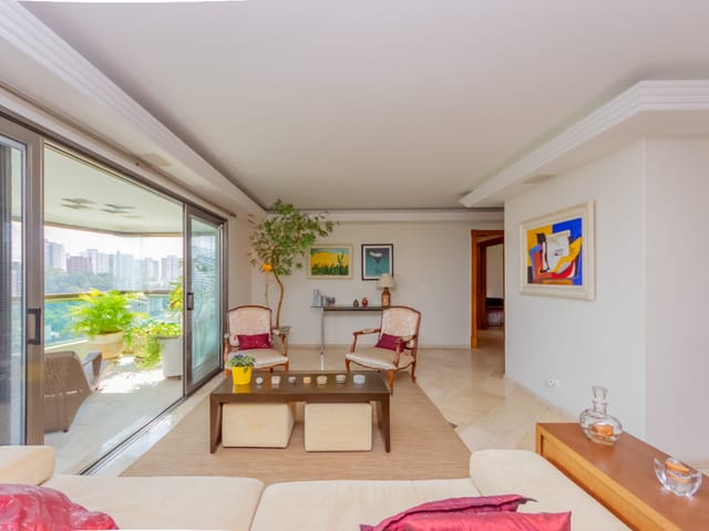 Foto do Apartamento - Apartamento tipo para venda em Vila Andrade com 4 quartos, sendo 4 suítes, 228m² | Lares e Andares Imóveis