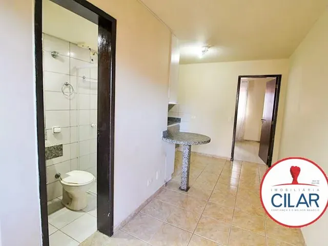 Apartamento 1 quarto e 1 banheiro, para alugar, no bairro Jardim Botânico em Curitiba