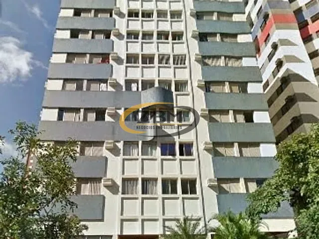 Apartamento com 132m² 3 quartos e 3 banheiros, à venda, no bairro Centro em Londrina