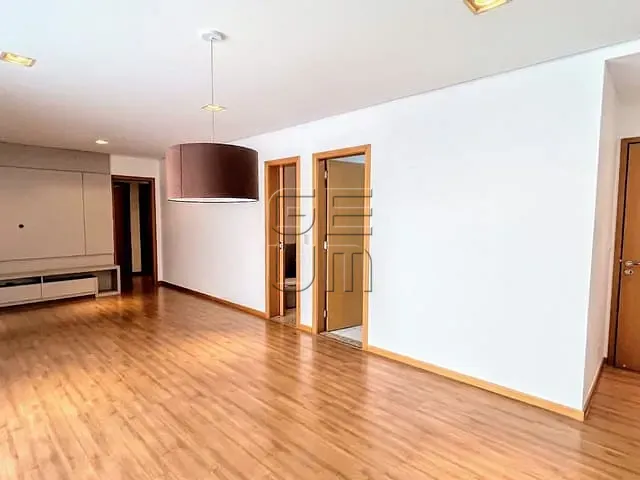 Apartamento com 148m² 3 quartos e 3 banheiros, à venda, no bairro Gleba Fazenda Palhano em Londrina