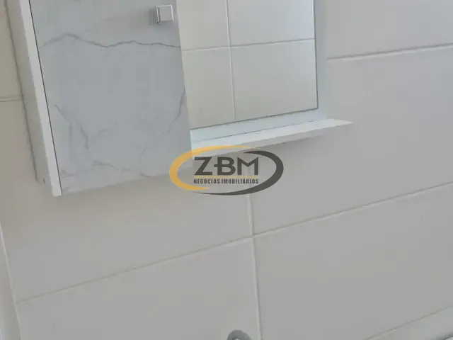 Apartamento 2 quartos e 1 banheiro, à venda, no bairro Jardim Maria Celina em Londrina