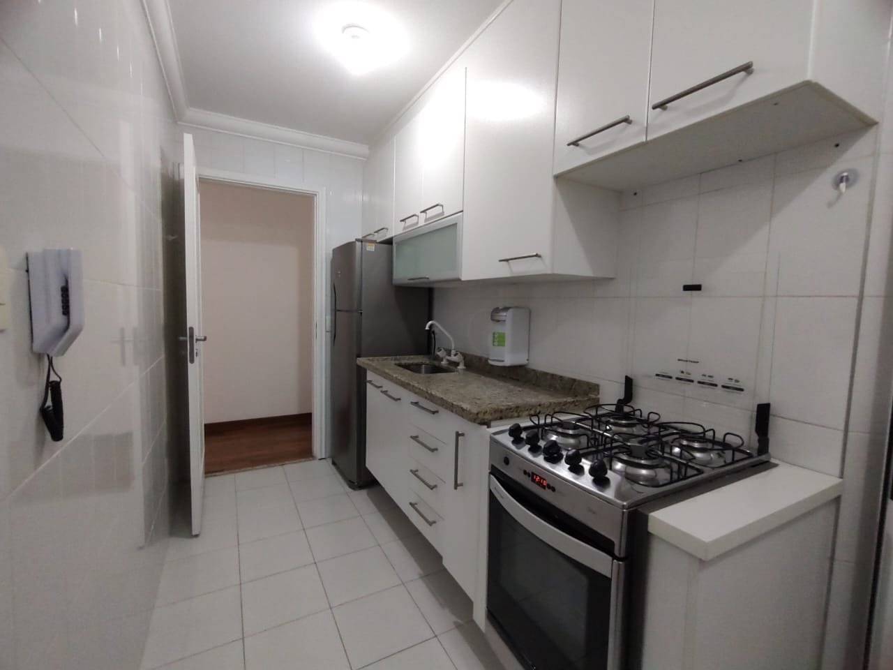 Apartamento à venda e aluguel com 2 quartos, 74m² - Foto 5