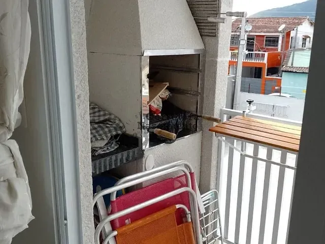 Apartamento com 90m² 2 quartos e 1 banheiro, à venda, no bairro Jaraguá em Caraguatatuba