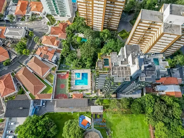Apartamento com 1962m² 4 quartos e 5 banheiros, à venda, no bairro Santana em São Paulo