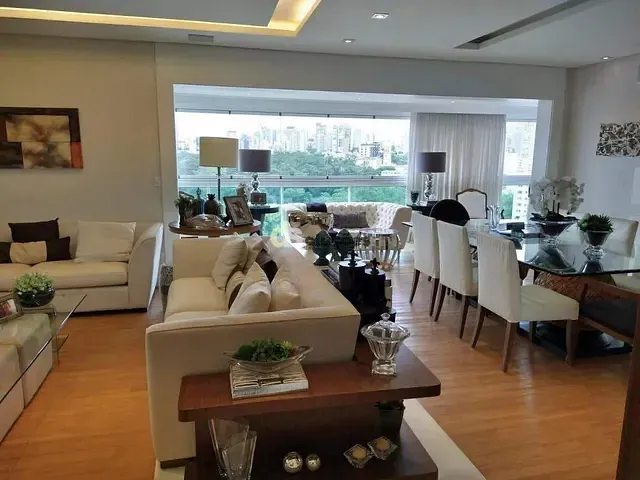 Apartamento 4 quartos e 6 banheiros, à venda, no bairro Aclimação em São Paulo