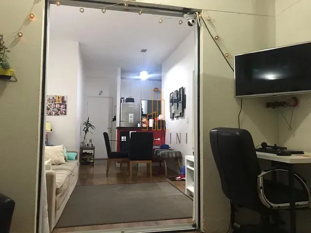 Apartamento 2 quartos e 1 banheiro, à venda, no bairro Vila Alzira em Santo André