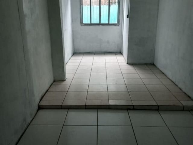 Apartamento com 75m² 3 quartos e 1 banheiro, à venda, no bairro Três Vendas em Pelotas
