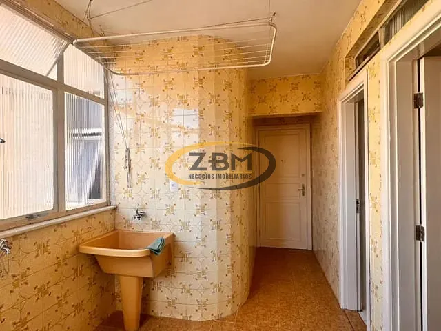 Apartamento com 196m² 3 quartos e 3 banheiros, à venda, no bairro Centro em Londrina