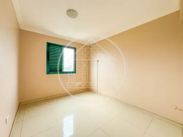 Apartamento 3 quartos e 1 banheiro, para alugar, no bairro Interlagos em São Paulo