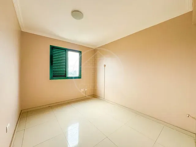 Apartamento 3 quartos e 1 banheiro, para alugar, no bairro Interlagos em São Paulo