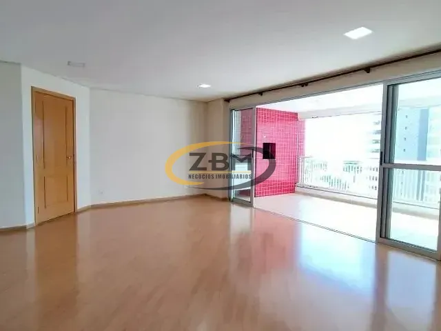 Apartamento com 200m² 3 quartos e 3 banheiros, para alugar, no bairro Gleba Fazenda Palhano em Londrina