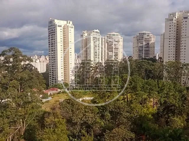 Apartamento com 150m² 3 quartos e 3 banheiros, à venda, no bairro Interlagos em São Paulo