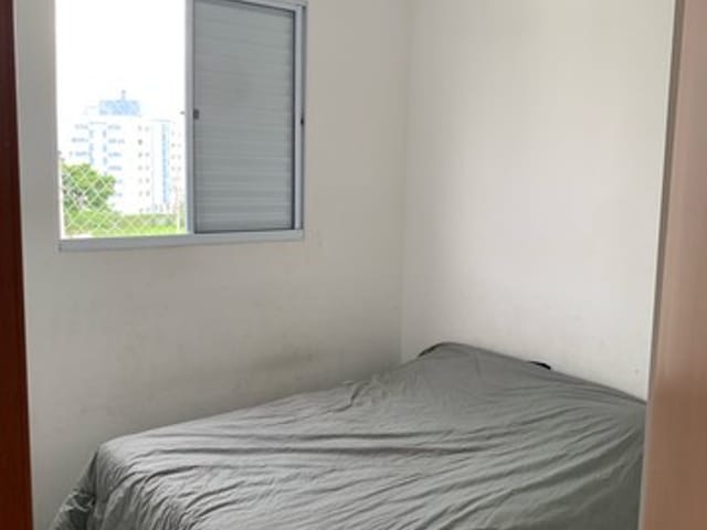 Apartamento 2 quartos e 1 banheiro, à venda, no bairro Jardim das Bandeiras em Taubaté