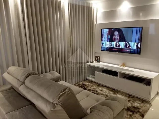 Apartamento 2 quartos e 2 banheiros, à venda, no bairro Vila Nossa Senhora das Vitórias em Mauá