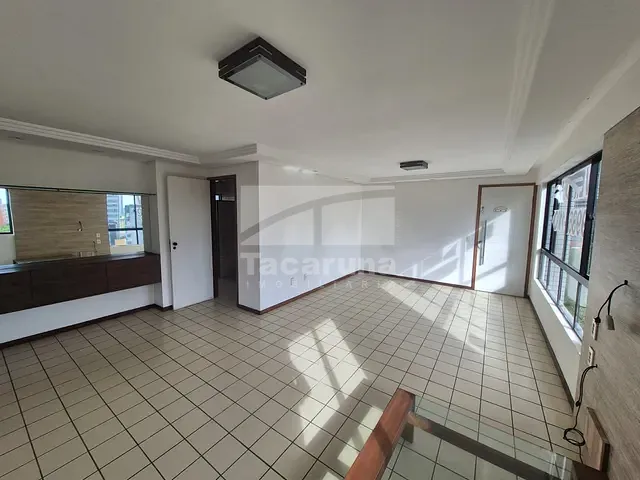 Apartamento com 180m² 3 quartos e 1 banheiro, à venda, no bairro Espinheiro em Recife