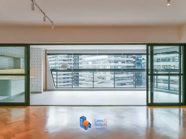 Apartamento com 196m² 3 quartos e 5 banheiros, à venda, no bairro Chácara Santo Antônio (Zona Sul) em São Paulo