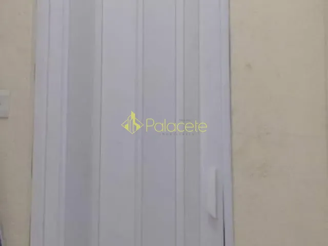 Apartamento 2 quartos e 1 banheiro, à venda, no bairro Residencial Pasin em Pindamonhangaba