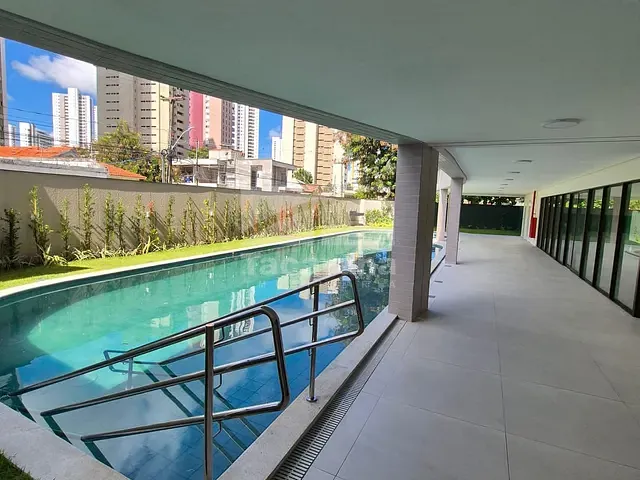 Apartamento 4 quartos e 2 banheiros, à venda, no bairro Madalena em Recife