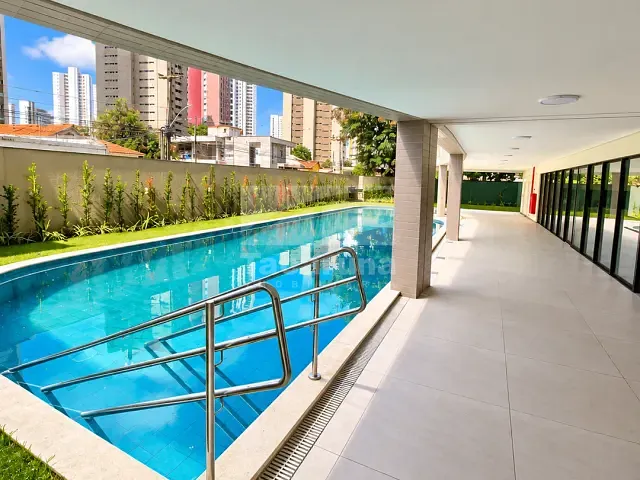 Apartamento 4 quartos e 2 banheiros, à venda, no bairro Madalena em Recife