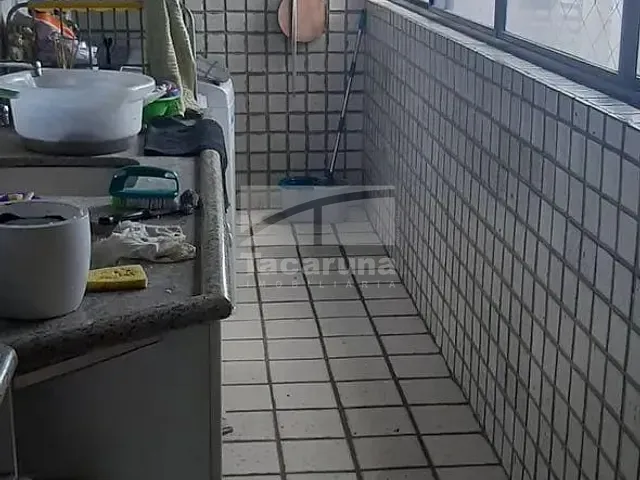 Apartamento 4 quartos e 4 banheiros, à venda, no bairro Jaqueira em Recife