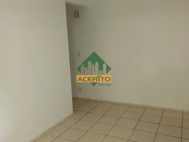 Apartamento 2 quartos e 1 banheiro, à venda, no bairro Conjunto Habitacional Doutor Antônio Villela Silva em Araçatuba