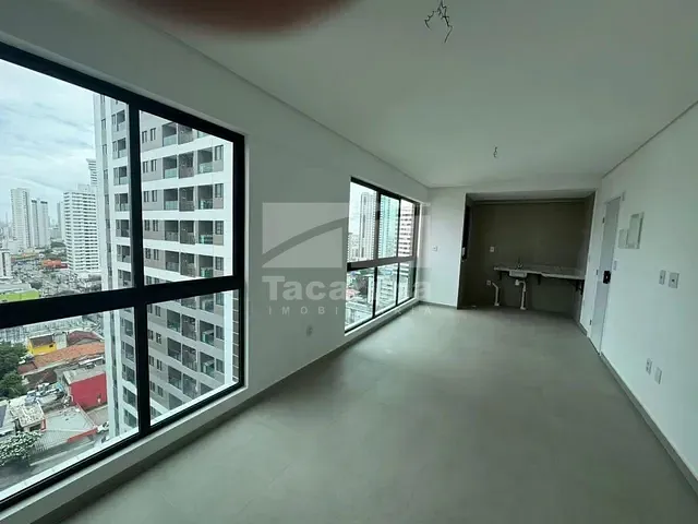 Apartamento 1 quarto e 1 banheiro, à venda, no bairro Torre em Recife