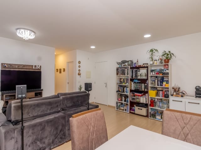 Foto do Apartamento - Apartamento tipo para venda com 2 quartos, sendo 2 suítes, 81m² | Lares e Andares Imóveis