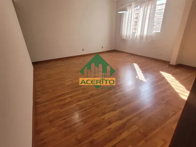 Apartamento 2 quartos e 2 banheiros, para alugar, no bairro Aeroporto em Araçatuba