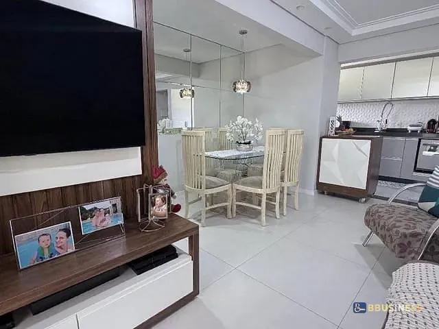 Apartamento 3 quartos e 2 banheiros, à venda, no bairro Jardim Nova Europa em Campinas
