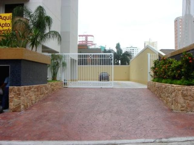 Foto do Apartamento - OPORTUNIDADE PRÓXIMO A PRAÇA, AQUARIUS - 2 dorms,suíte,2 vagas,andar alto com vista linda - Edifício Riviera Aquarius | RUSSI IMÓVEIS
